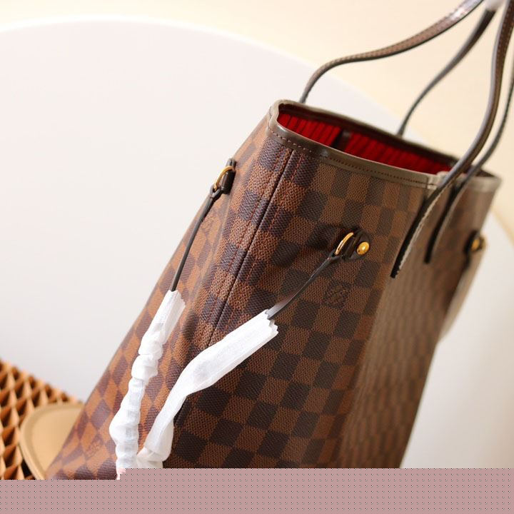 LV Shopping Bags